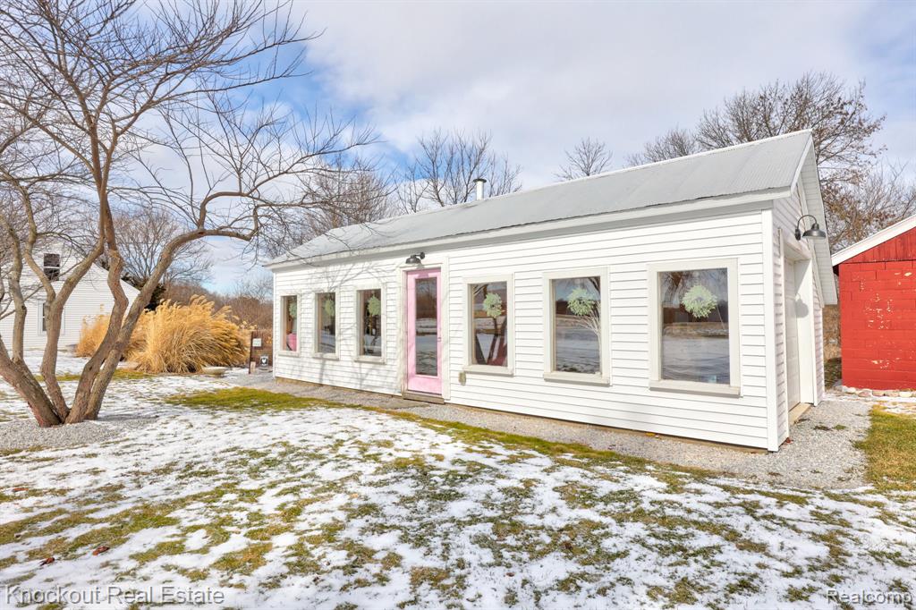 5383 Riverview Drive, Bridgeport, MI 48722 — Photo 64