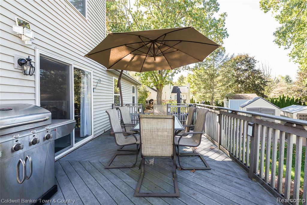 9305 Appleview Court, Brighton, MI 48116 — Photo 20