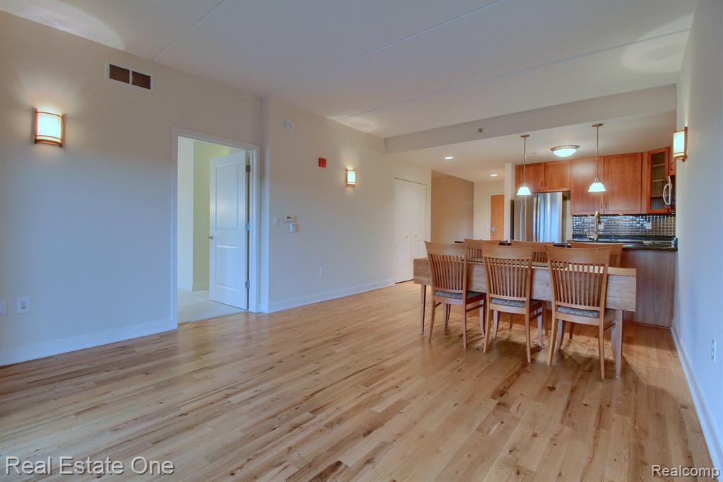 111 N ASHLEY Street, 611, Ann Arbor, MI 48104 — Photo 13