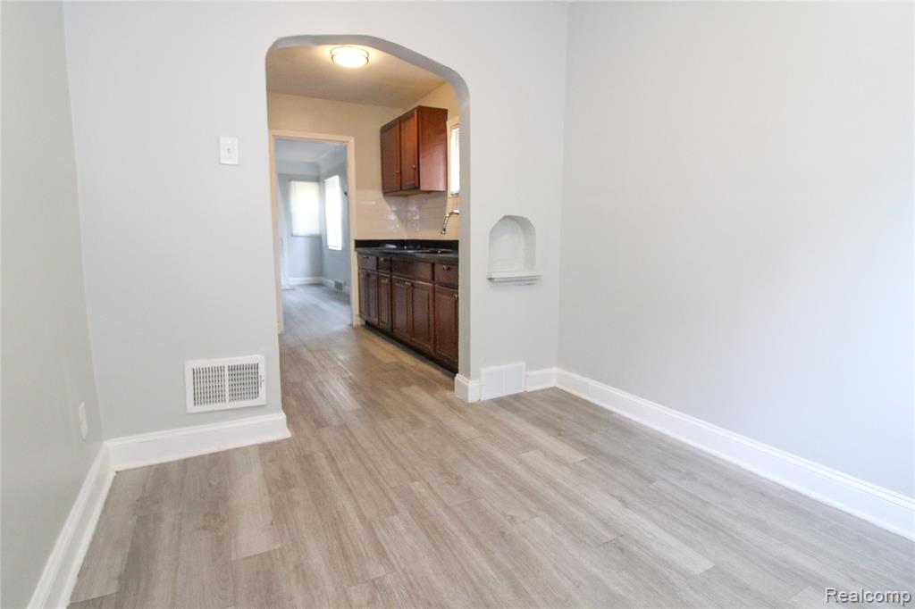 10310 Wayburn Street, Detroit, MI 48224 — Photo 7