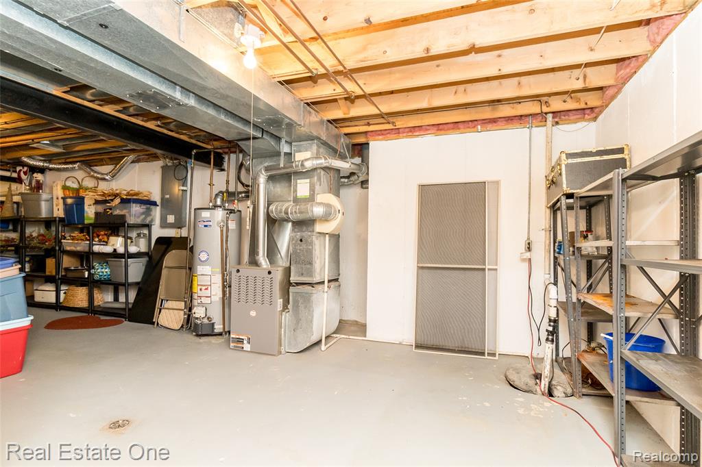 4575 Fairway Court, Waterford, MI 48328 — Photo 66