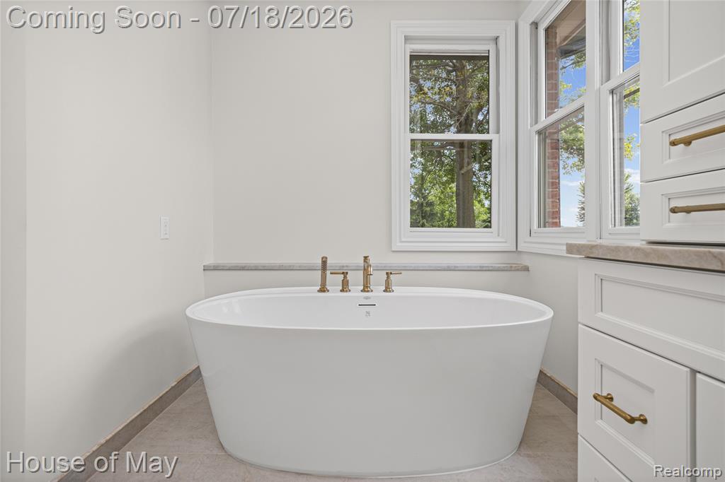 6411 Lapham Court, Plymouth, MI 48170 — Photo 32