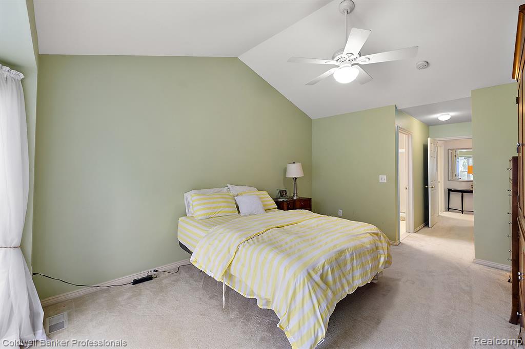 451 GOLF VILLA Drive, Oxford, MI 48371 — Photo 26