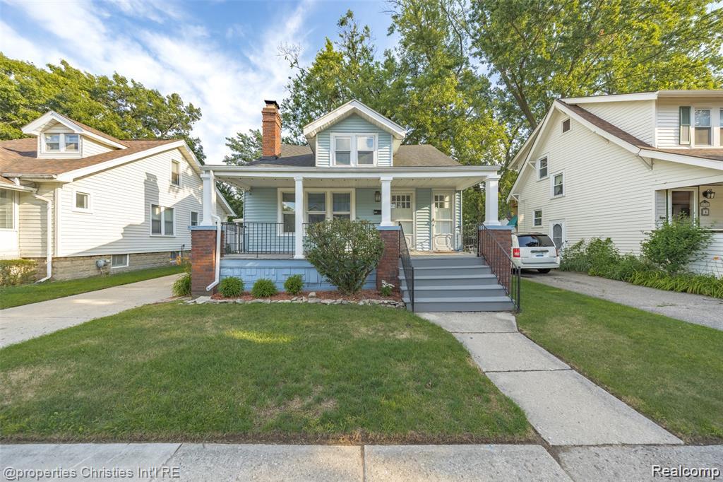 421 W Troy Street, Ferndale, MI 48220 — front exterior