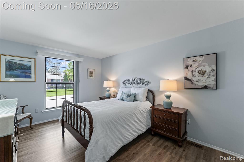 1501 Dover Hill N, Walled Lake, MI 48390 — Photo 7