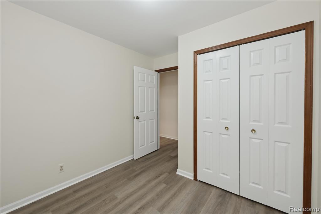5849 Whispering Oaks Drive, Howell, MI 48855 — Photo 29