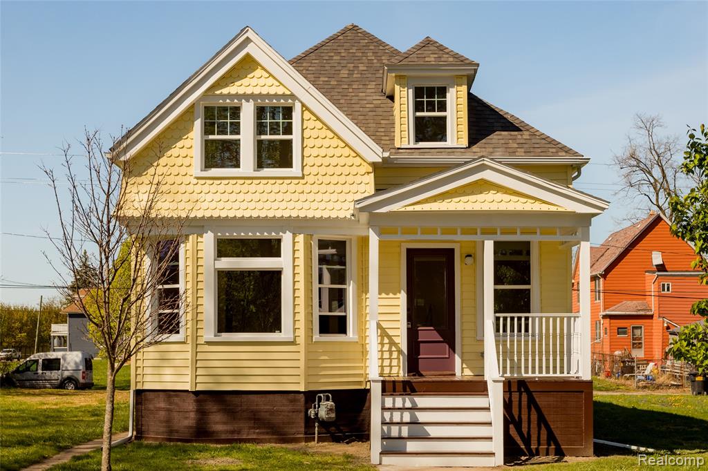 2431 PARKER Street, Detroit, MI 48214 — front exterior