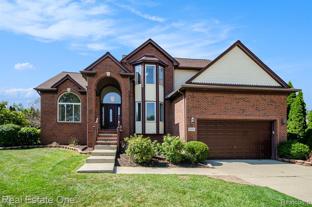 47935 Remington Court, Chesterfield, MI 48047 — Photo 6