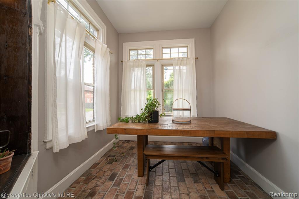 8604 La Salle Boulevard, Detroit, MI 48206 — Photo 30
