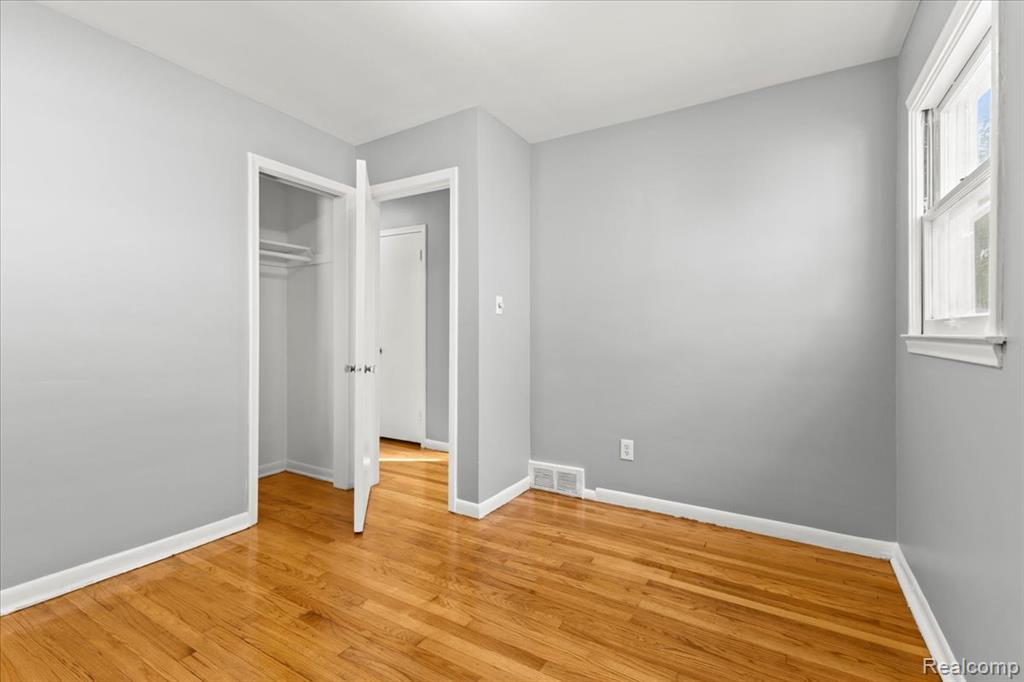 22530 Leewin Street, Detroit, MI 48219 — Photo 18
