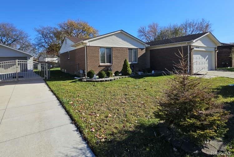 42116 Ehrke Drive, Clinton Twp, MI 48038 — Photo 2