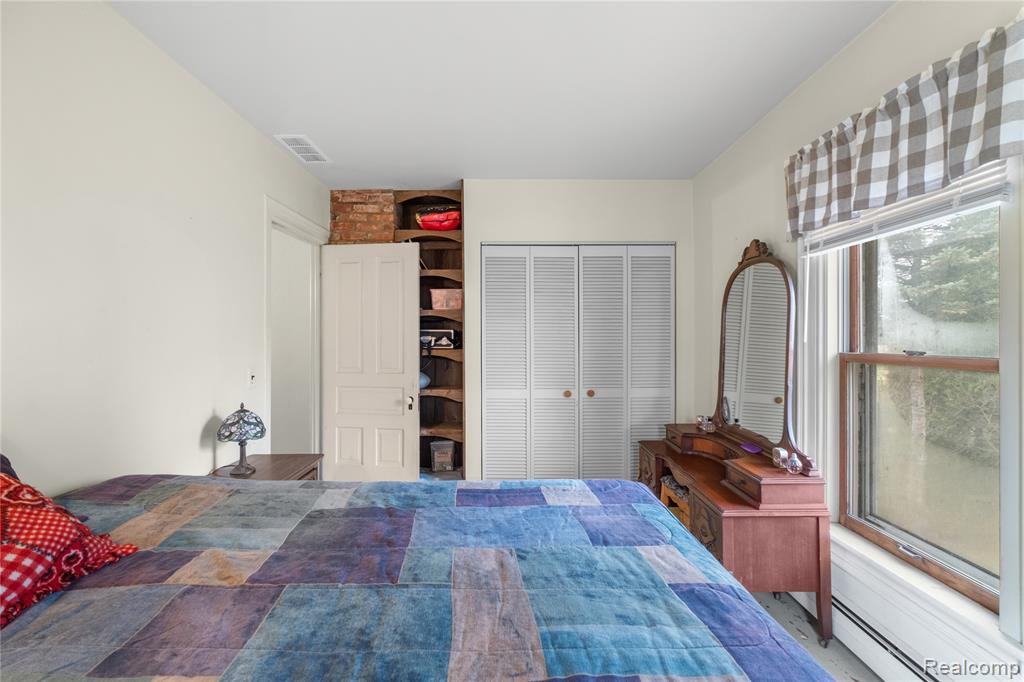 2428 Hubbard Road, Monroe, MI 48161 — Photo 34