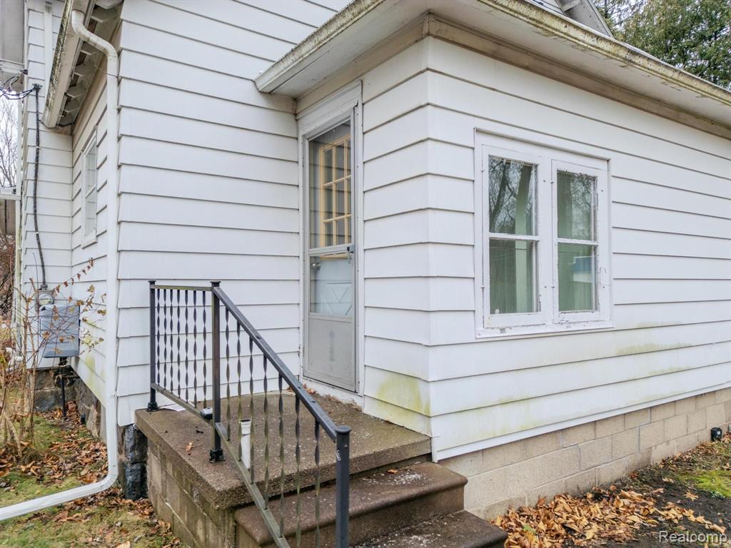 310 WOOD Street, Stockbridge, MI 49285 — Photo 7
