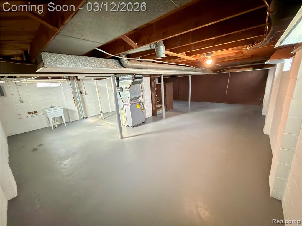 1765 Garfield Avenue, Lincoln Park, MI 48146 — Photo 12