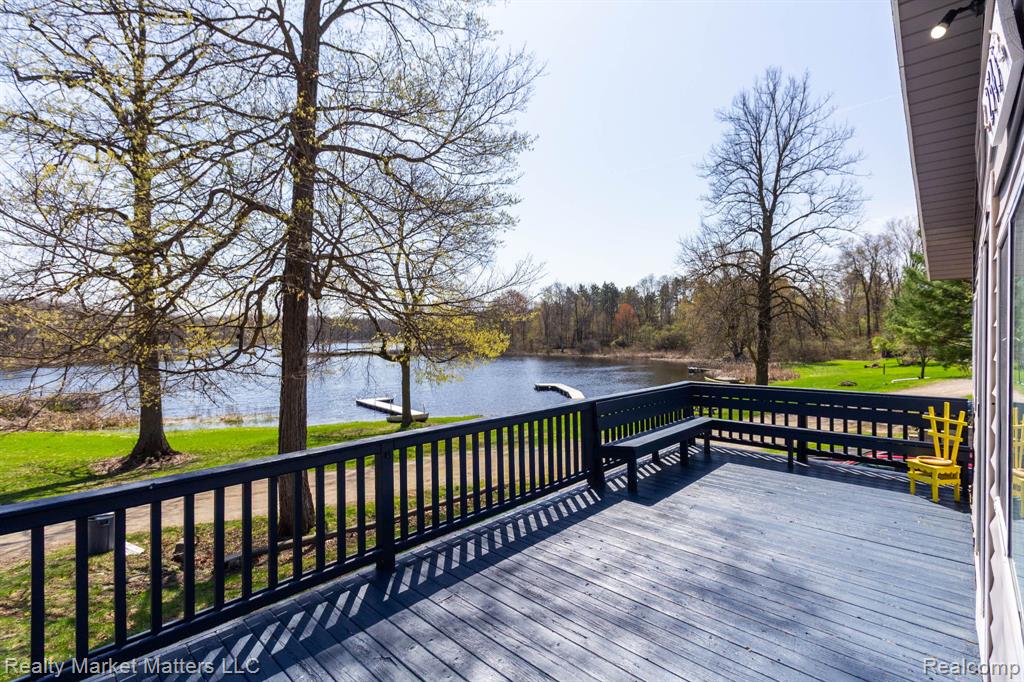 2543 Henry Road, Lapeer, MI 48446 — Photo 2