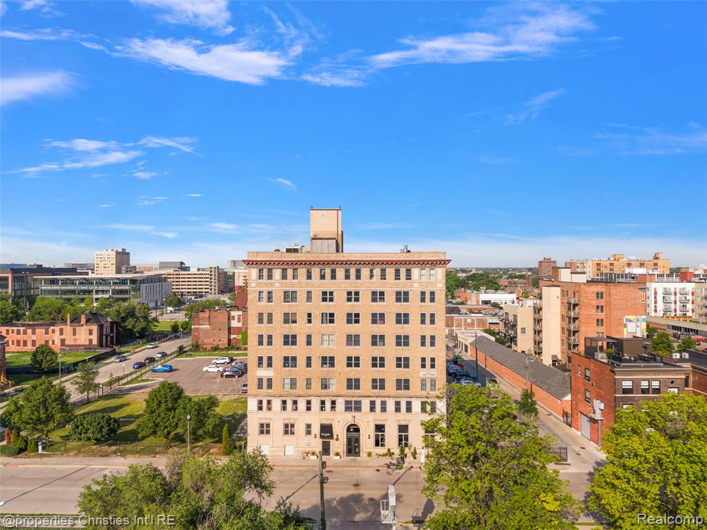 2915 John R Street - Photo 2