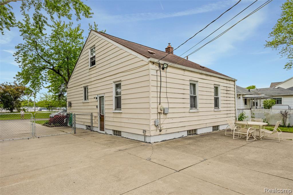 8181 Vermont Avenue, Warren, MI 48093 — Photo 28