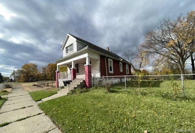 8445 LYFORD Street, Detroit, MI 48234 — Photo 2