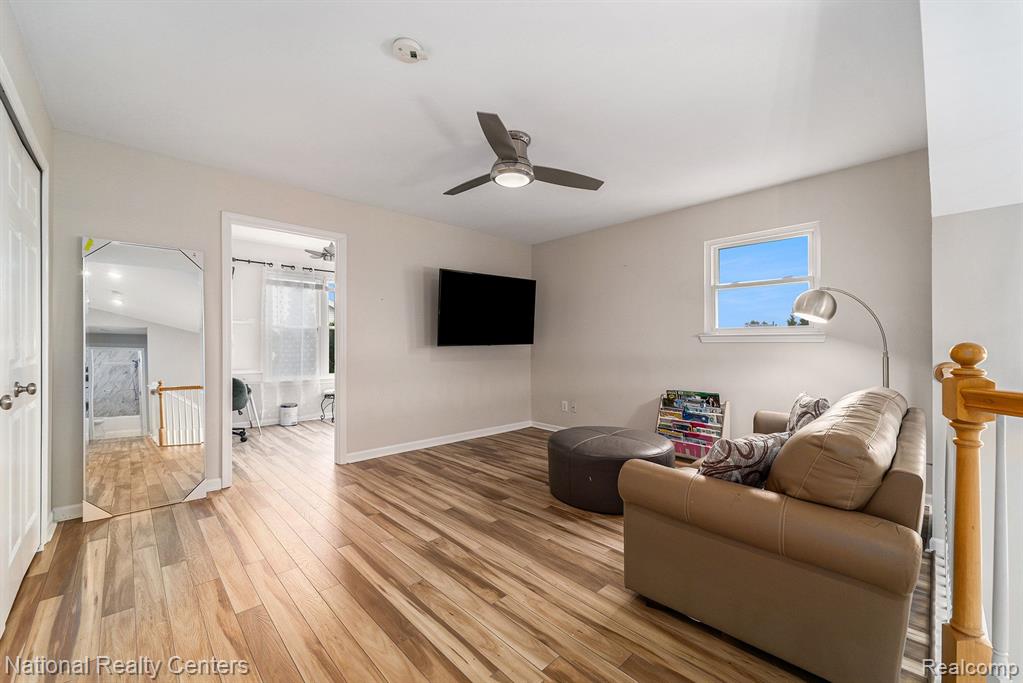 3065 FENVIEW Drive, Ann Arbor, MI 48108 — Photo 26