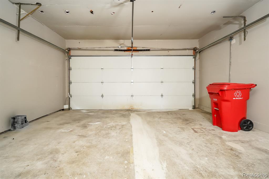 51784 Julies Drive, Clinton Twp, MI 48047 — Photo 69