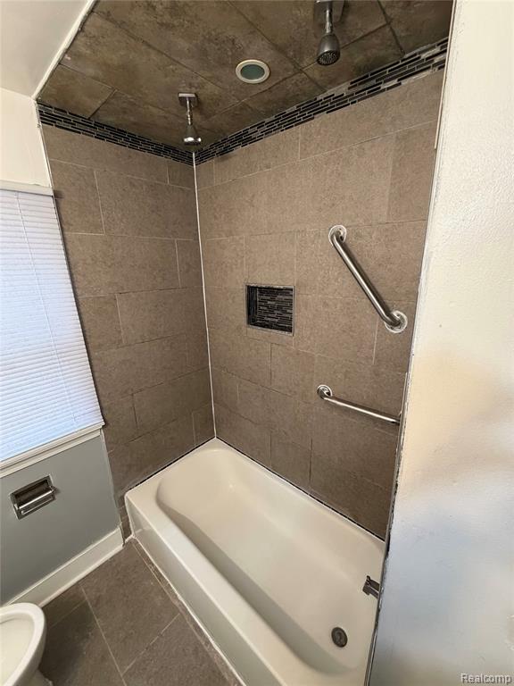 14333 Grandville Avenue, Detroit, MI 48223 — Photo 17