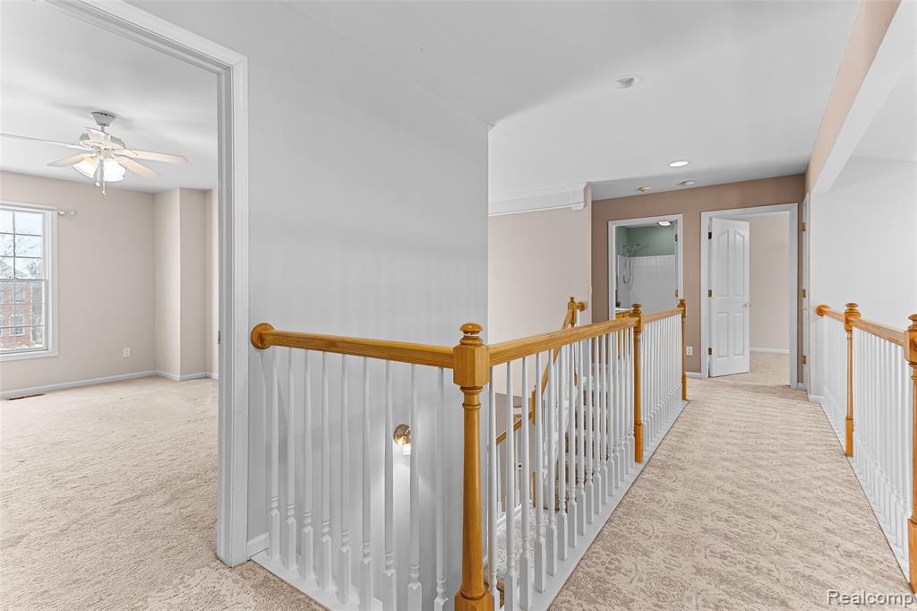 7567 WINDGATE Circle, West Bloomfield, MI 48323 — Photo 32