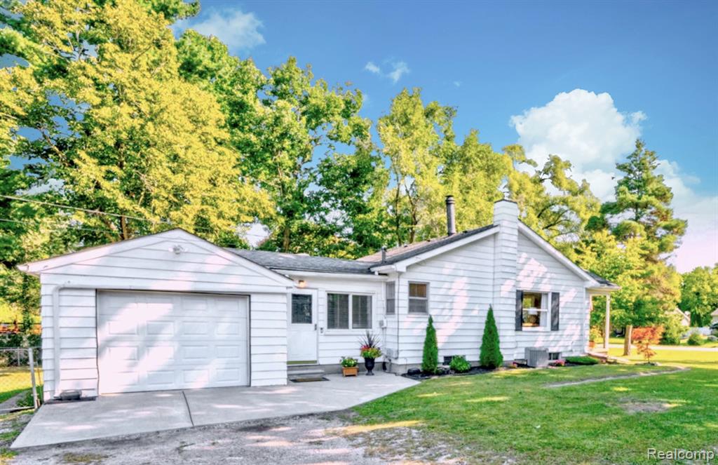 63023 Ivy Drive, Washington, MI 48095 — Photo 2