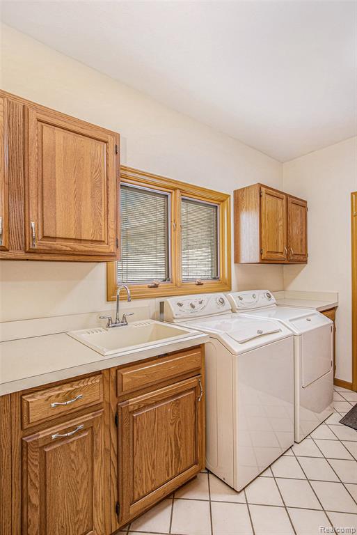 5215 Sunlyn Drive, Grand Blanc, MI 48439 — Photo 8