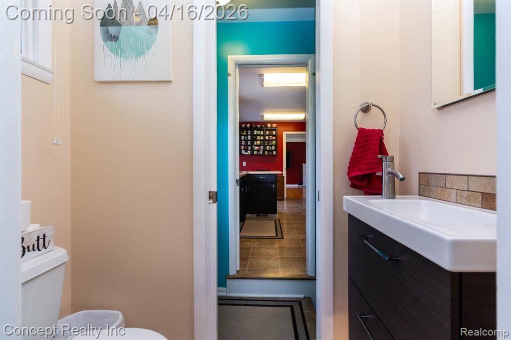 21247 Shurley Drive, Grosse Ile, MI 48138 — Photo 23