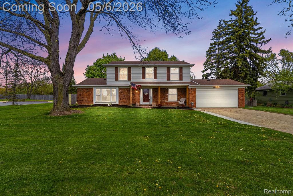 2049 E Hill Road, Grand Blanc, MI 48439 — front exterior