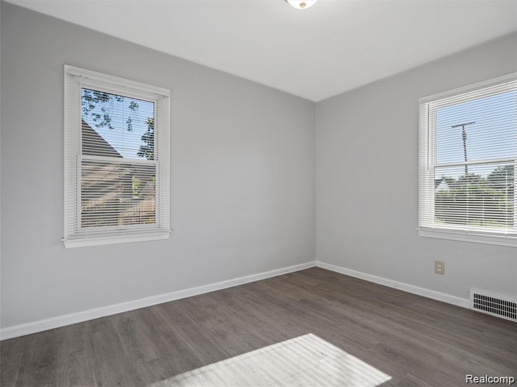 6555 Merriman Road, Garden City, MI — Photo 5