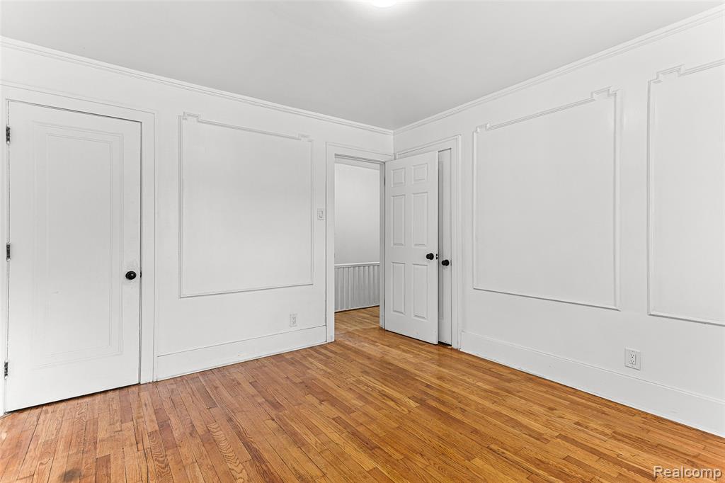 4827 GRAY Street, Detroit, MI 48215 — Photo 17
