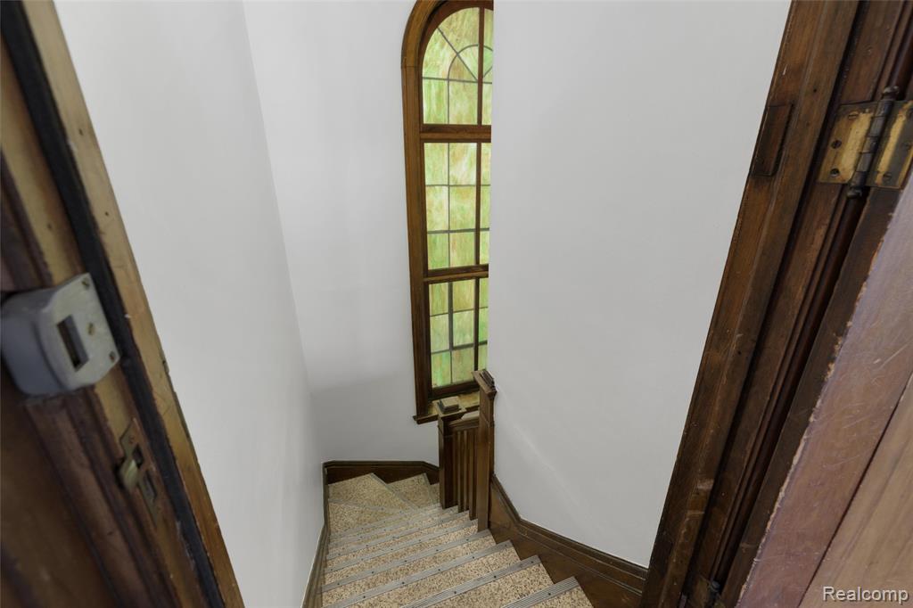 29128 Jefferson Avenue, Saint Clair Shores, MI 48081 — Photo 11