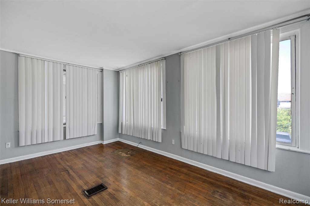 638 Seward Street, Detroit, MI 48202 — Photo 32