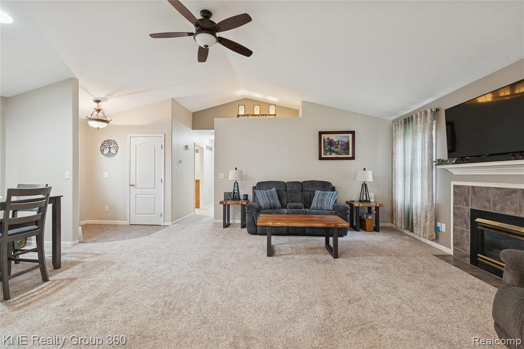 3283 Birch Run S, Adrian, MI 49221 — Photo 7