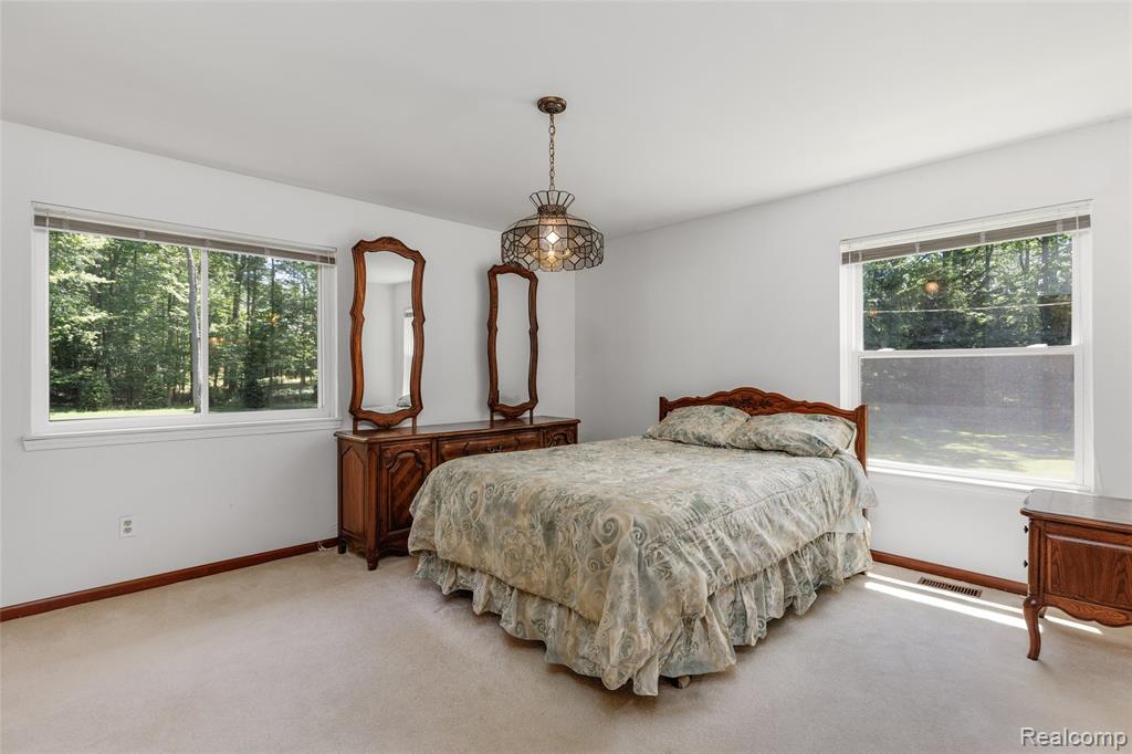 10100 Bridge Lake Road, Clarkston, MI 48348 — Photo 11