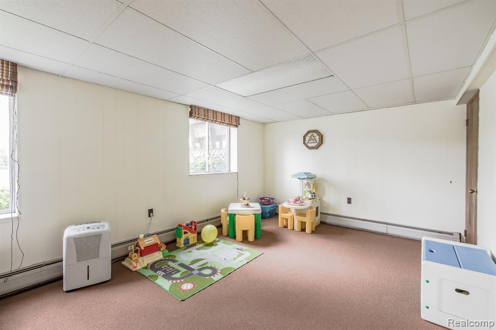 63 Lakeview Drive, Oxford, MI 48370 — Photo 17