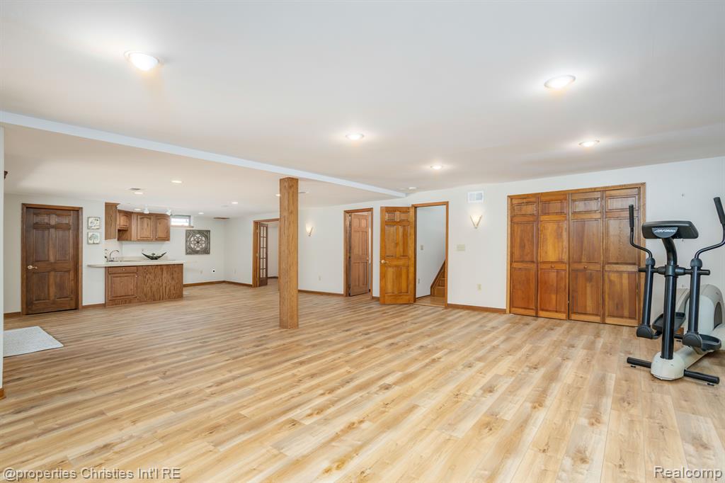 9293 BROOKVILLE Road, Plymouth, MI 48170 — Photo 40