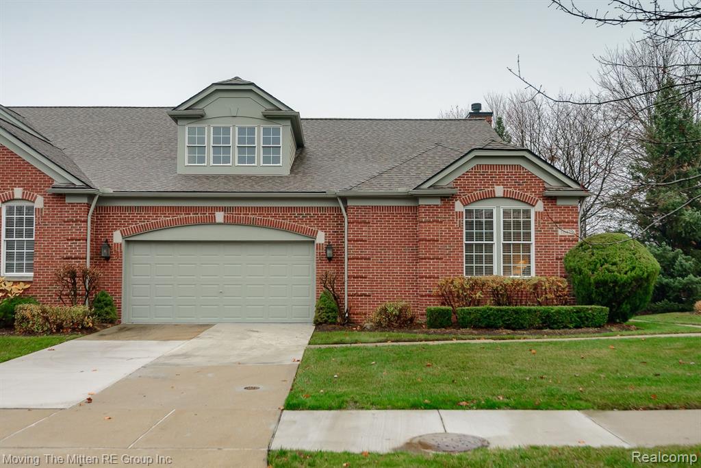 16479 CYPRESS Court, Northville, MI 48168 — Photo 42