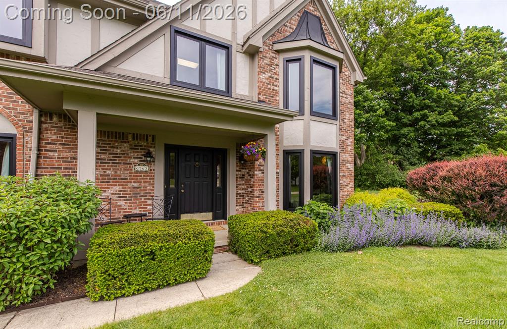 6563 Sun Valley Drive, Clarkston, MI 48348 — Photo 5