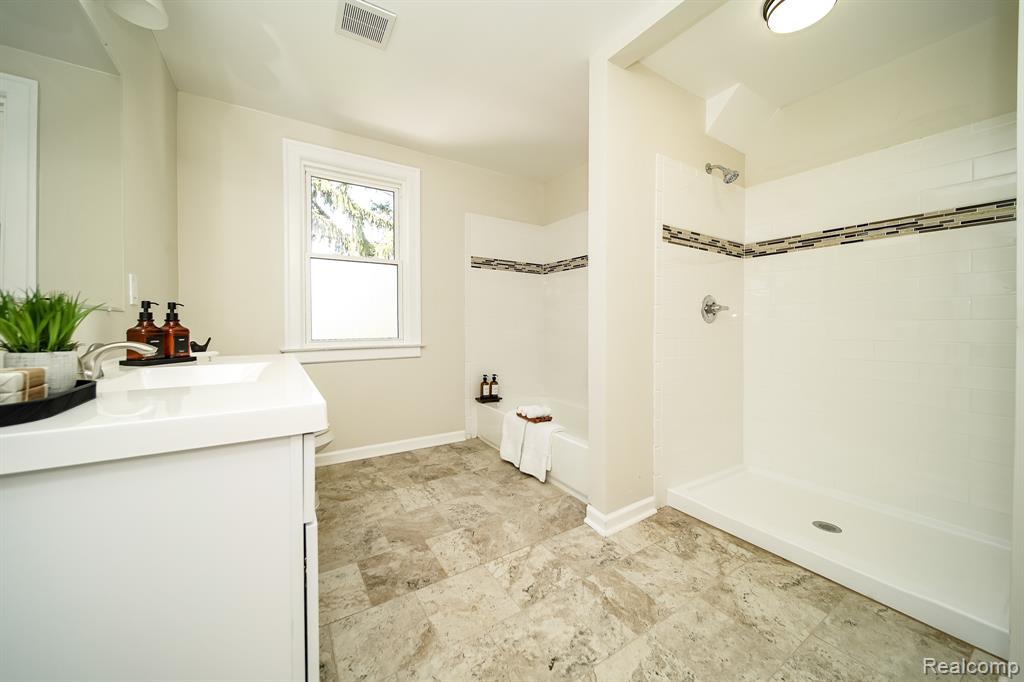 11399 Seminole, Redford, MI 48239 — Photo 47
