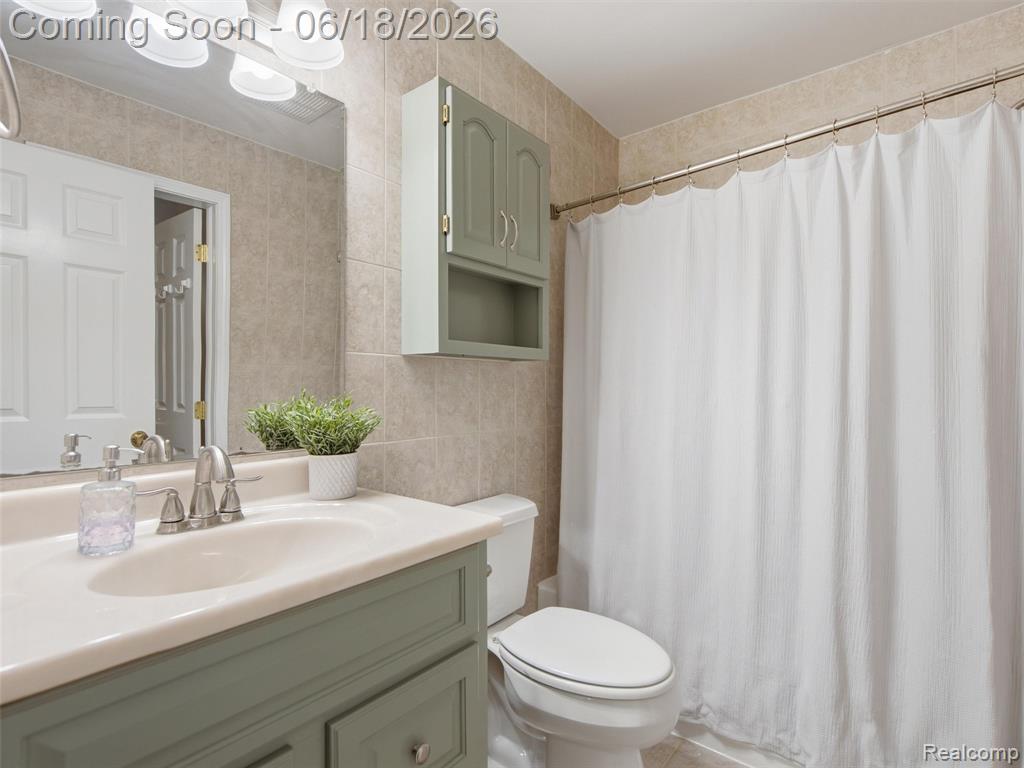 2600 Millcrest Court, Lake Orion, MI — Photo 29