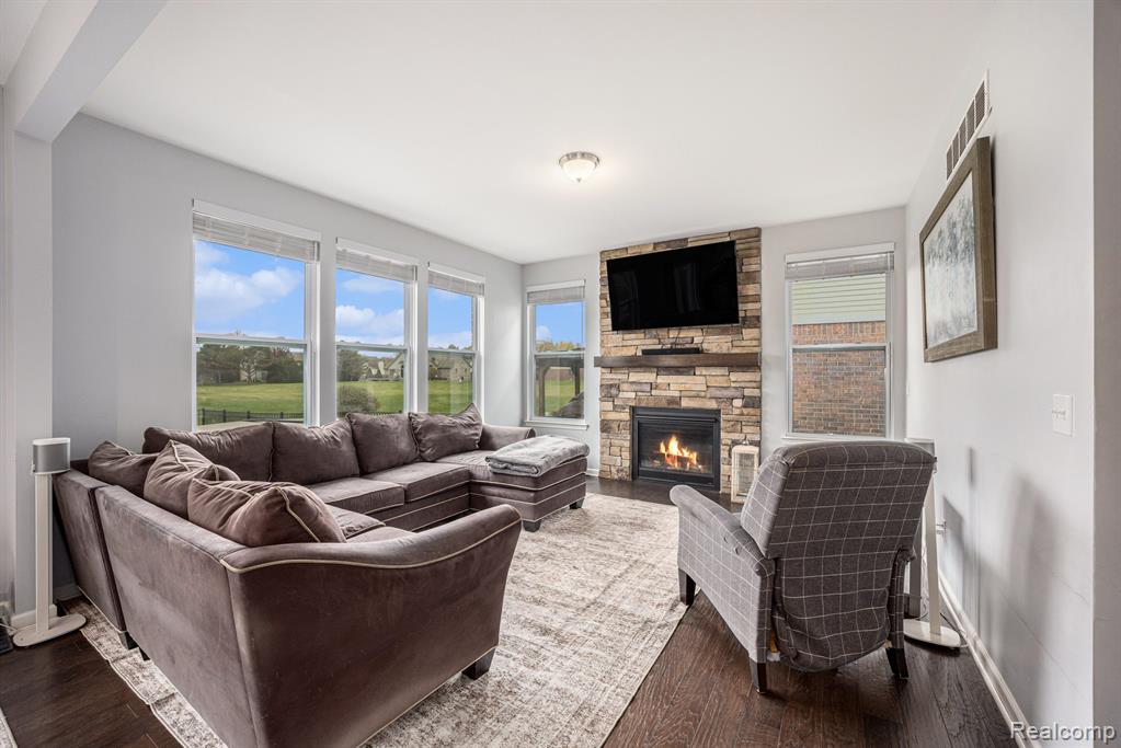 41259 Rugosa Drive, Clinton Twp, MI 48038 — Photo 5