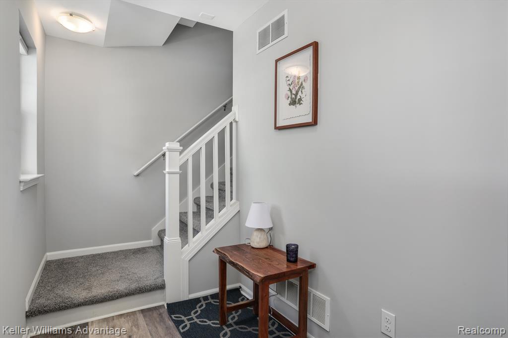 183 Monument Lane, Wixom, MI 48393 — Photo 23