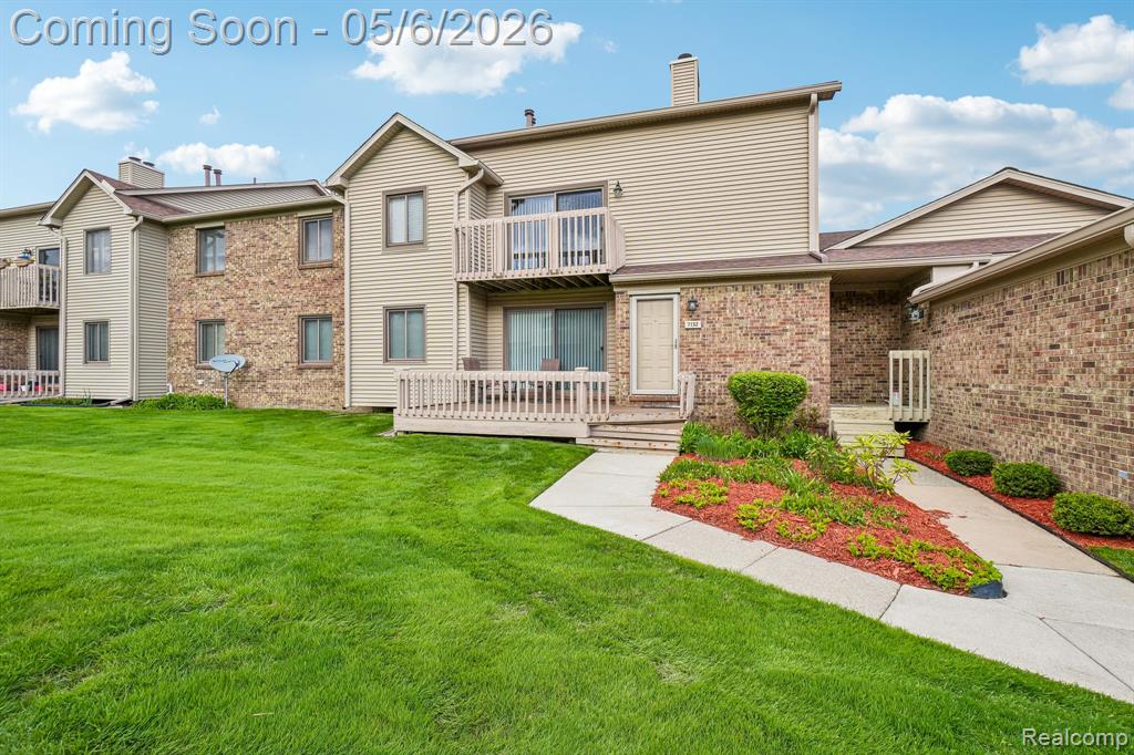 7132 Clements, West Bloomfield, MI — Photo 37