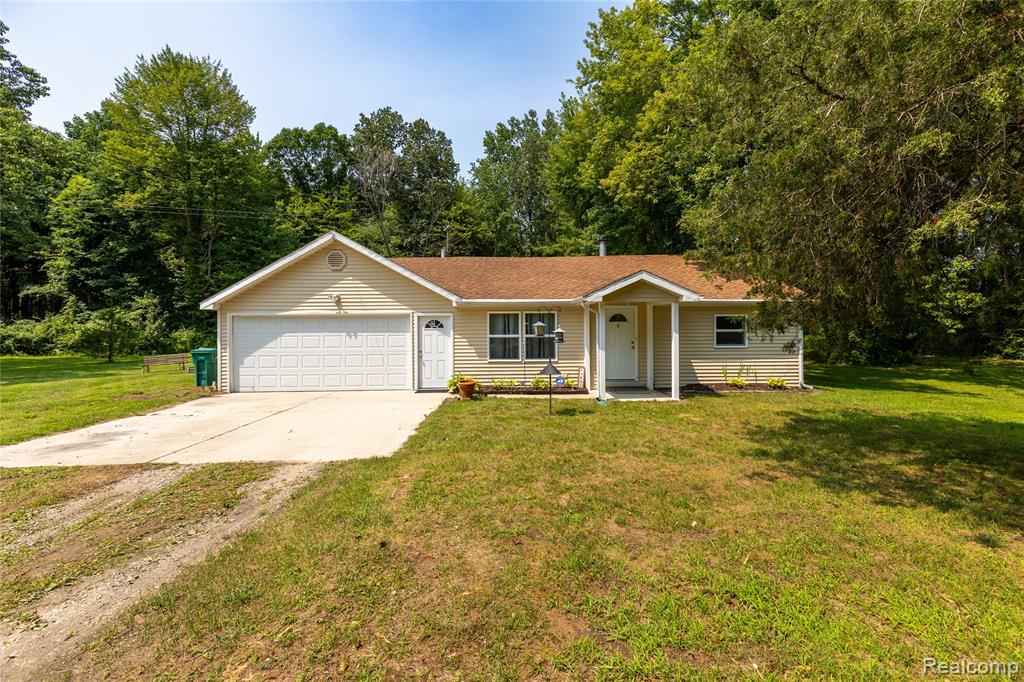 14405 Rawsonville Road, Belleville, MI 48111 — front exterior