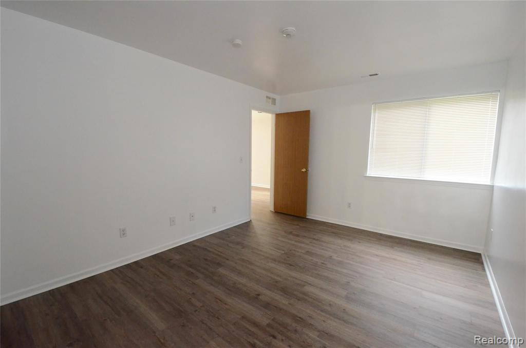 42803 Lilley Pointe, Canton, MI 48187 — Photo 15