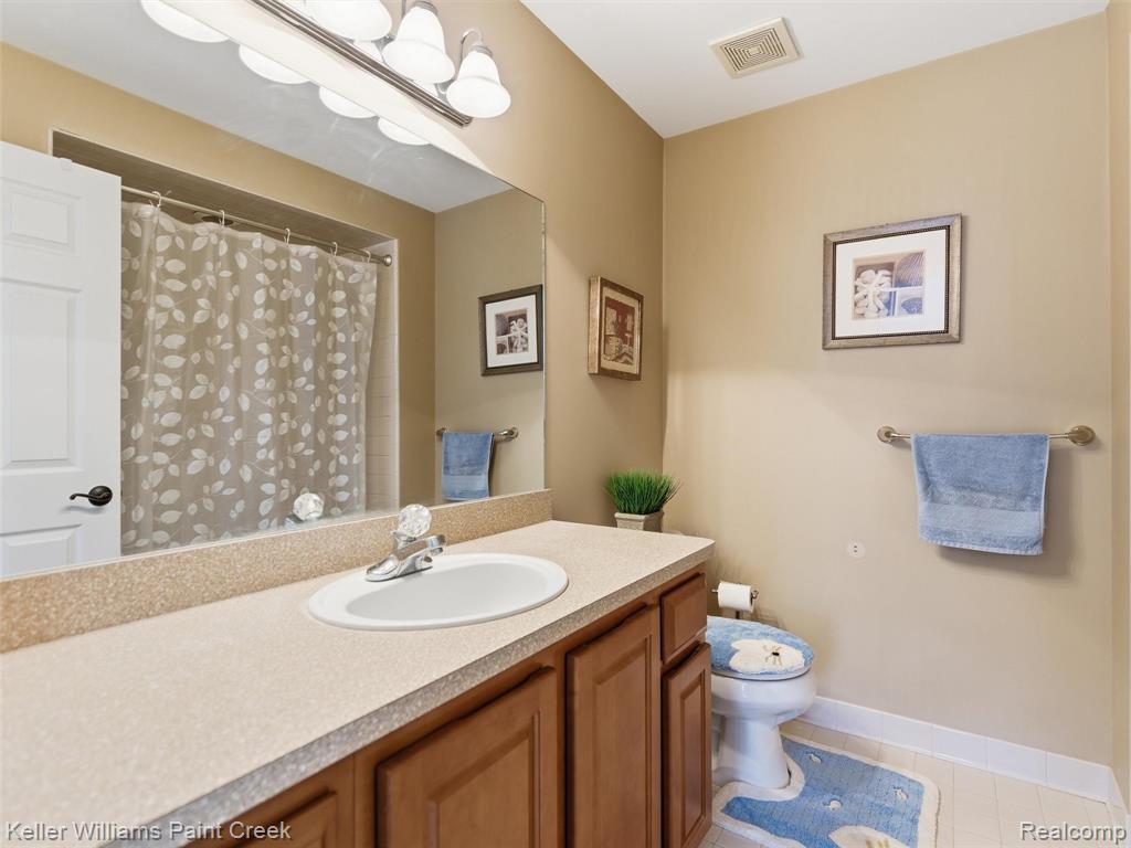 6731 Twickenham, Utica, MI 48317 — Photo 34