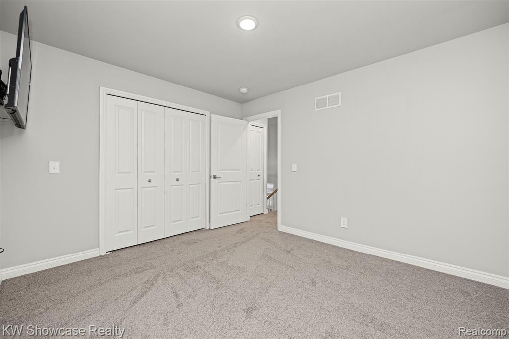 915 Preserve Lane, White Lake, MI — Photo 32
