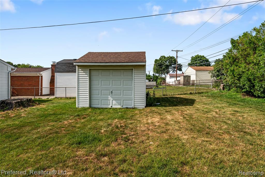 839 Judith Street, Westland, MI 48186 — Photo 22